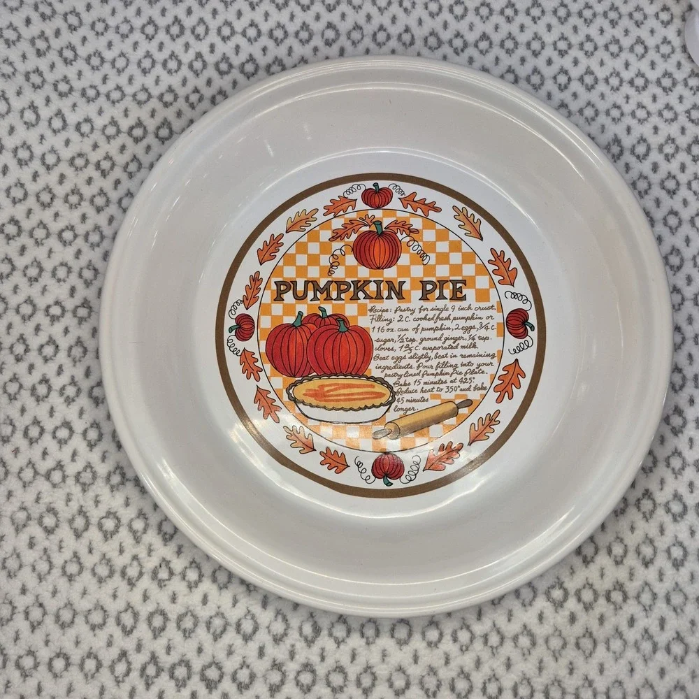 Vintage Pumpkin Pie Baker Dish 11